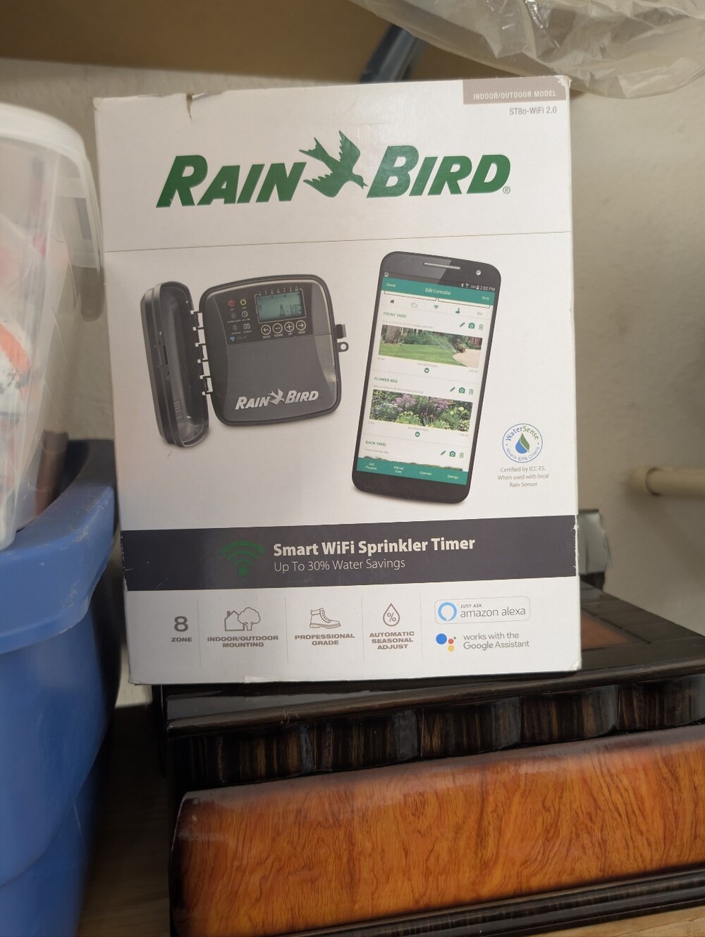 Smart WiFi Sprinkler Timer - White and Green